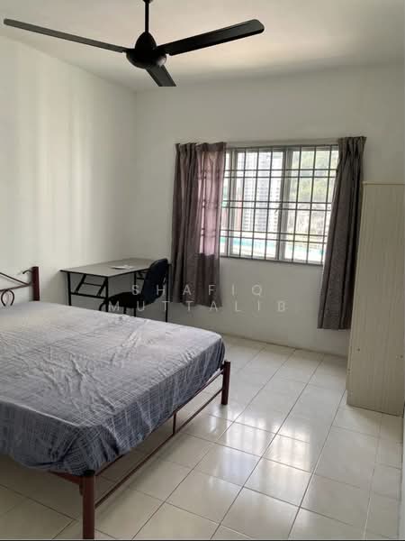 Kondominium untuk Disewa di Angkasa Condominiums - Shafiq Muttalib - Bedroom - PropertyGuru.com.my