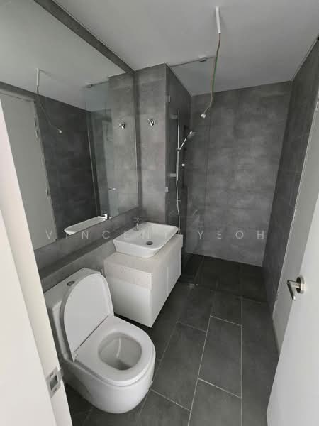 Kondominium untuk Dijual di ALIX Residences - Vincent Yeoh - Bathroom - PropertyGuru.com.my