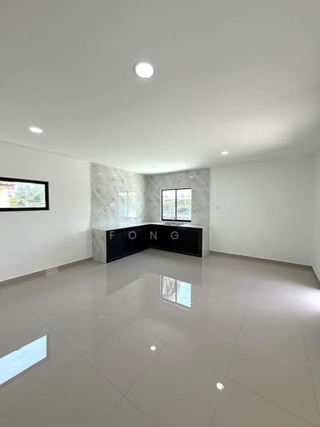 2-storey Terraced House for Sale in Kota Masai (Pasir Gudang) - Ee Fong Toh - Kitchen - PropertyGuru.com.my