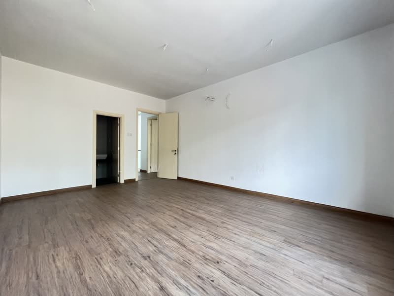 Rumah Berkembar untuk Dijual di Bandar Baru Sungai Long (Kajang) - Lewis Tam - PropertyGuru.com.my