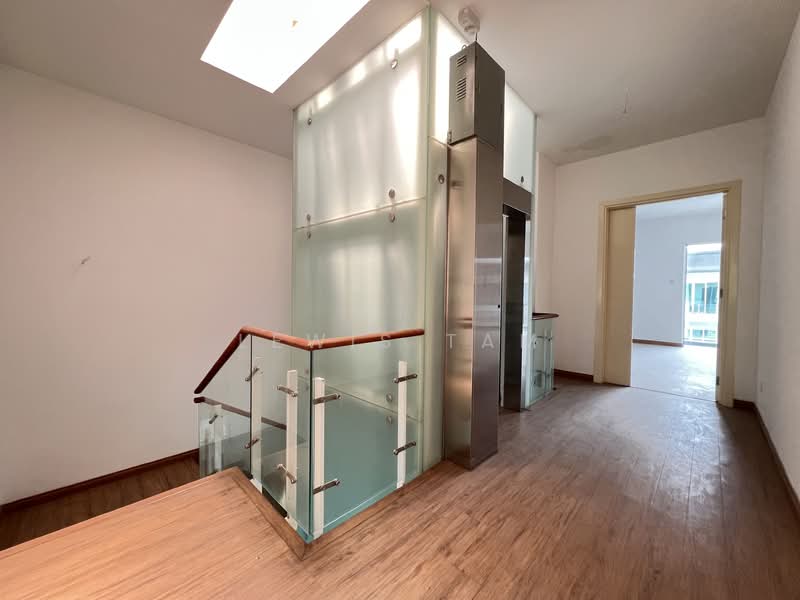 Rumah Berkembar untuk Dijual di Bandar Baru Sungai Long (Kajang) - Lewis Tam - PropertyGuru.com.my