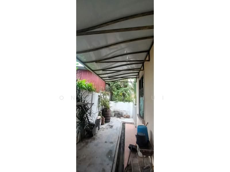 Bungalow House for Sale in Bandar Springhill (Jimah) - Ong Jia Hui - Exterior - PropertyGuru.com.my