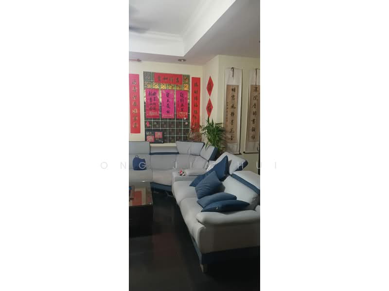 Bungalow House for Sale in Bandar Springhill (Jimah) - Ong Jia Hui - Living Room - PropertyGuru.com.my
