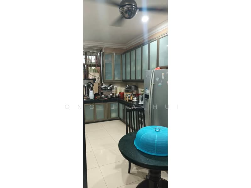Bungalow House for Sale in Bandar Springhill (Jimah) - Ong Jia Hui - Kitchen - PropertyGuru.com.my