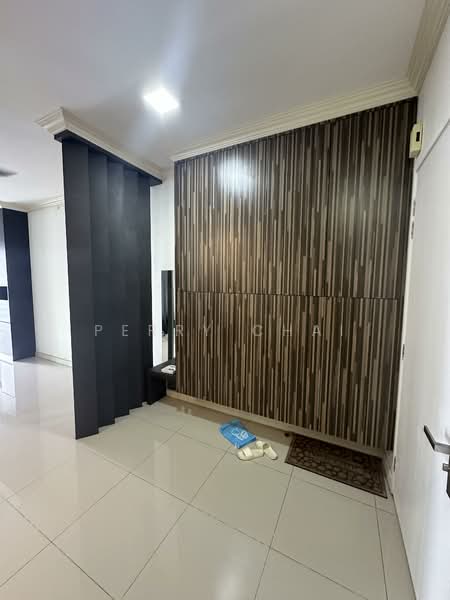 Kondominium untuk Disewa di Scenaria @ North Kiara Hills - Perry Chai - Entrance - PropertyGuru.com.my