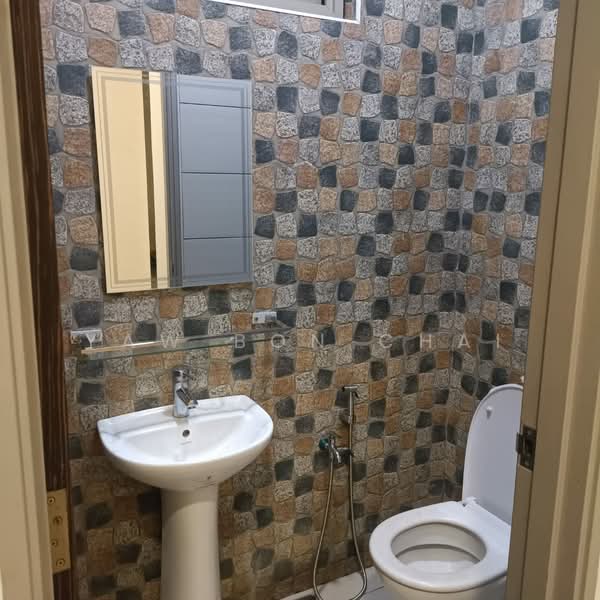 Semi-Detached House for Rent in Seri Kembangan (Selangor) - Yaw Bon Chai - Bathroom - PropertyGuru.com.my
