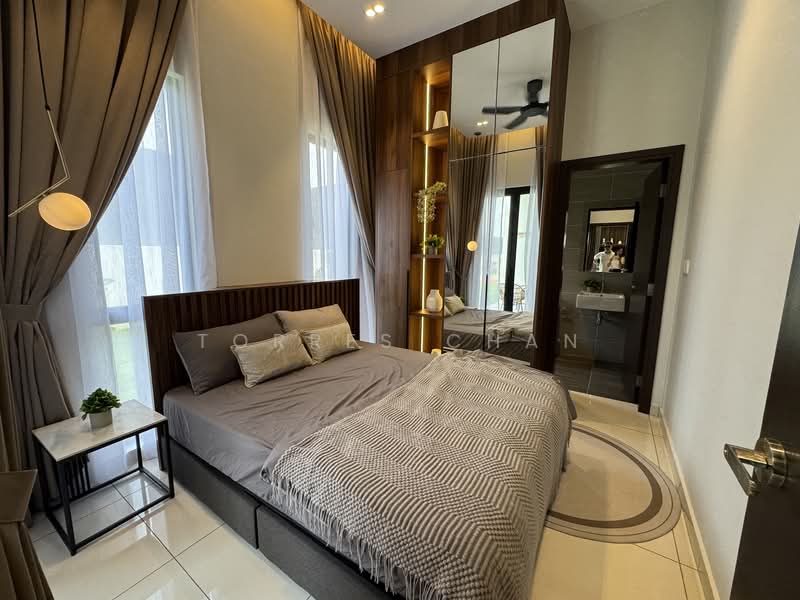 Cluster House for Sale in Alam Impian (Shah Alam) - Torres Chan - Bedroom - PropertyGuru.com.my