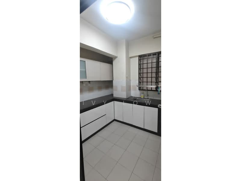 Pangsapuri untuk Dijual di Sri Impian Apartment - Ivy Low - Kitchen - PropertyGuru.com.my