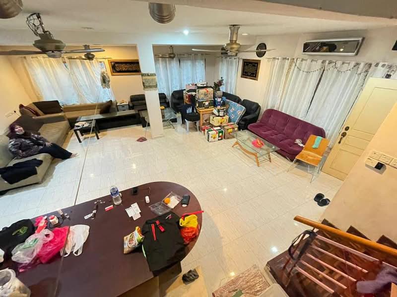 2-storey Terraced House for Sale in Ampang Jaya (Ampang) - Cik Maya Abdul - Living Room - PropertyGuru.com.my