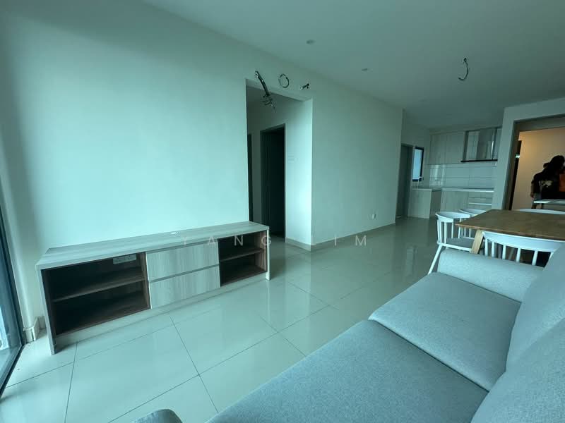 Pangsapuri untuk Disewa di Iconic Vue - Yang Lim - Living Room - PropertyGuru.com.my