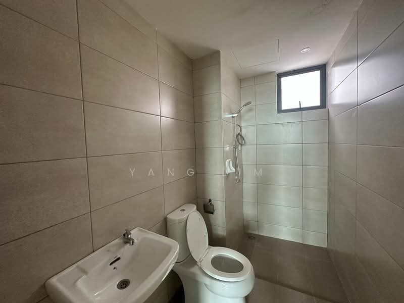 Pangsapuri untuk Disewa di Iconic Vue - Yang Lim - Bathroom - PropertyGuru.com.my