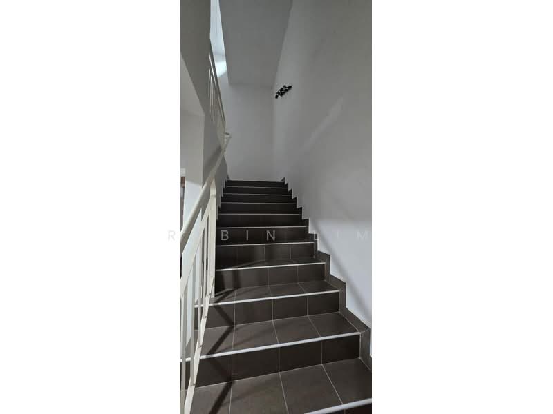 2-storey Terraced House for Sale in Taman Pulai Hijauan (Skudai) - Robin Lim - Corridor - PropertyGuru.com.my