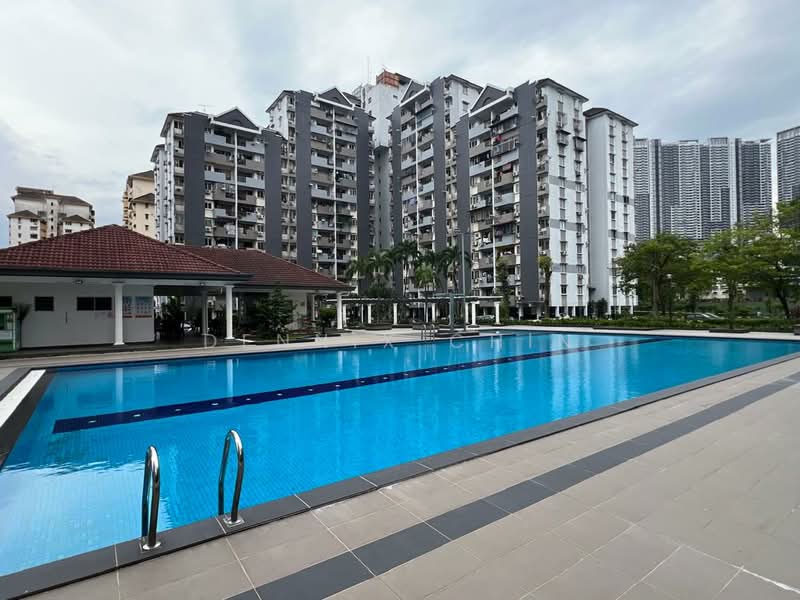 Kondominium untuk Dijual di Miharja Condominium - Dennix Chin - Exterior - PropertyGuru.com.my