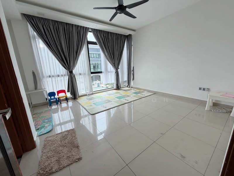 Rumah Kluster untuk Dijual di Taman Mutiara Mas (Skudai) - Ee Fong Toh - Living Room - PropertyGuru.com.my