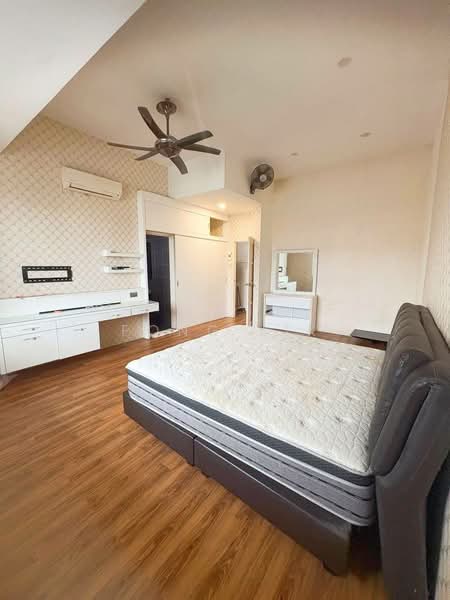 2-storey Terraced House for Sale in Bandar Seri Alam (Masai) - Fong Lik - Bedroom - PropertyGuru.com.my