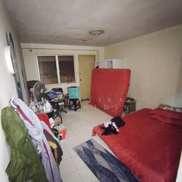 Rumah Bandar untuk Dijual di Batu Caves (Selangor) - Shafika Shahidin - Bedroom - PropertyGuru.com.my