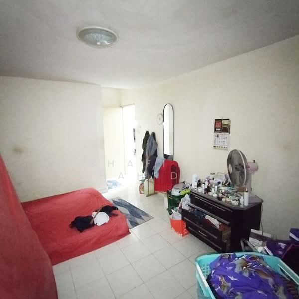 Rumah Bandar untuk Dijual di Batu Caves (Selangor) - Shafika Shahidin - Bedroom - PropertyGuru.com.my