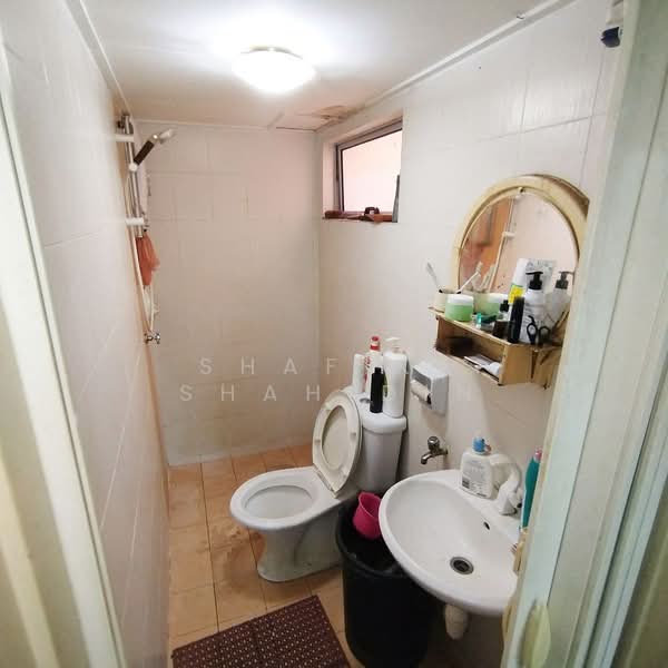 Rumah Bandar untuk Dijual di Batu Caves (Selangor) - Shafika Shahidin - Bathroom - PropertyGuru.com.my
