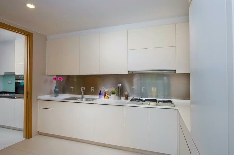 Kondominium untuk Dijual di Verticas Residensi - Terry Teh - Kitchen - PropertyGuru.com.my