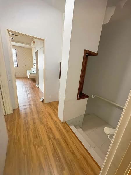 2-storey Terraced House for Sale in Bandar Seri Alam (Masai) - Robin Lim - Corridor - PropertyGuru.com.my