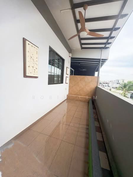 2-storey Terraced House for Sale in Bandar Seri Alam (Masai) - Robin Lim - Balcony - PropertyGuru.com.my
