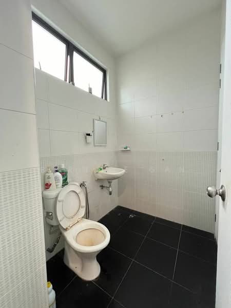 2-storey Terraced House for Sale in Kota Masai (Pasir Gudang) - Bernice Gan - Bathroom - PropertyGuru.com.my