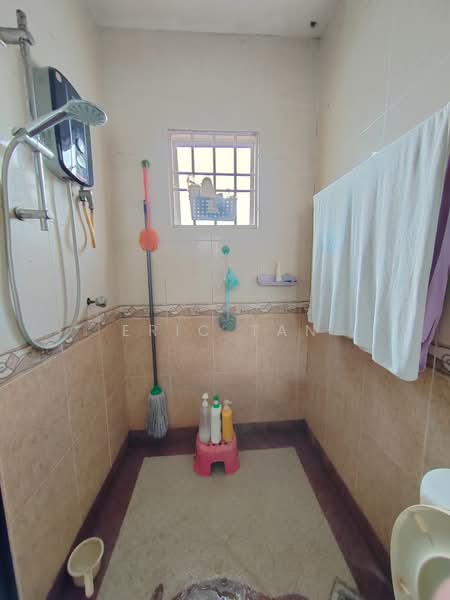 2-storey Terraced House for Sale in Bandar Mahkota Cheras (Cheras) - Eric Tan - Bathroom - PropertyGuru.com.my