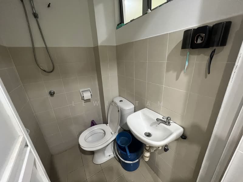 2-storey Terraced House for Sale in Bandar Mahkota Cheras (Cheras) - Lewis Tam - Bathroom - PropertyGuru.com.my