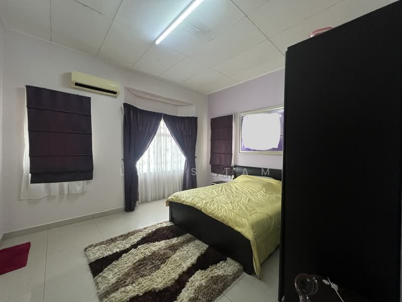 2-storey Terraced House for Sale in Bandar Mahkota Cheras (Cheras) - Lewis Tam - Bedroom - PropertyGuru.com.my