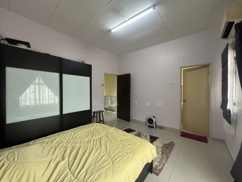 2-storey Terraced House for Sale in Bandar Mahkota Cheras (Cheras) - Lewis Tam - Bedroom - PropertyGuru.com.my