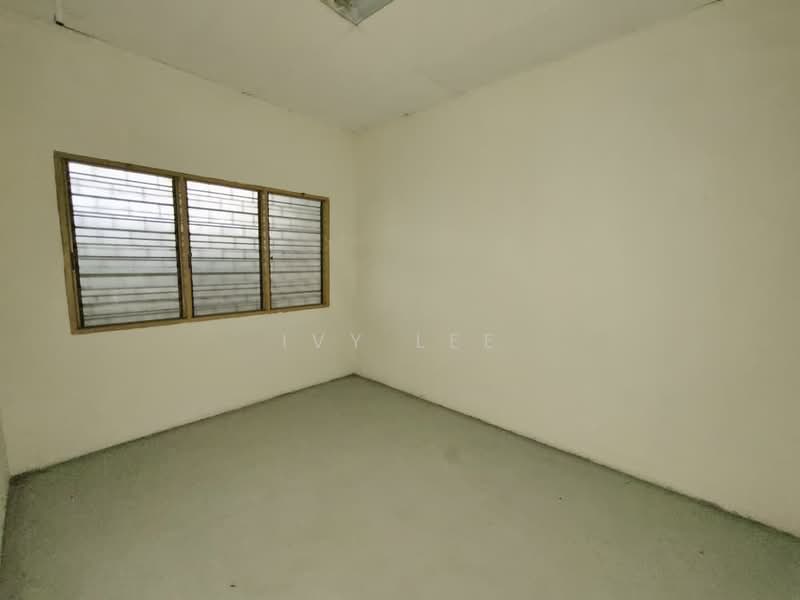Shop / Office for Sale in Kuchai Lama (Kuala Lumpur) - IVY LEE - Interior - PropertyGuru.com.my