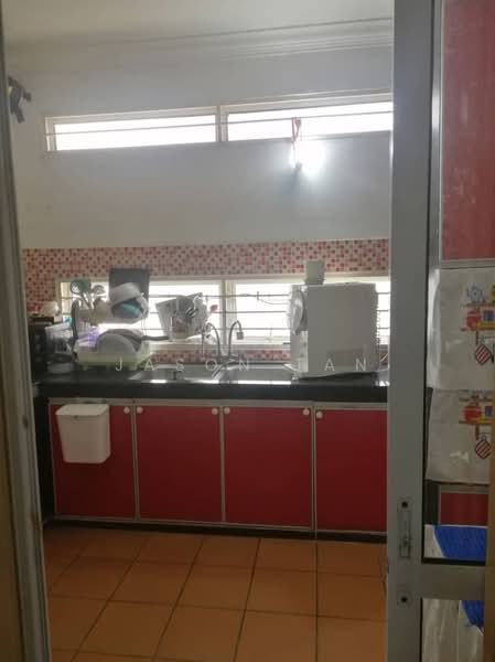 2-storey Terraced House for Sale in Taman Puncak Jalil (Seri Kembangan) - Jason Tan - Kitchen - PropertyGuru.com.my