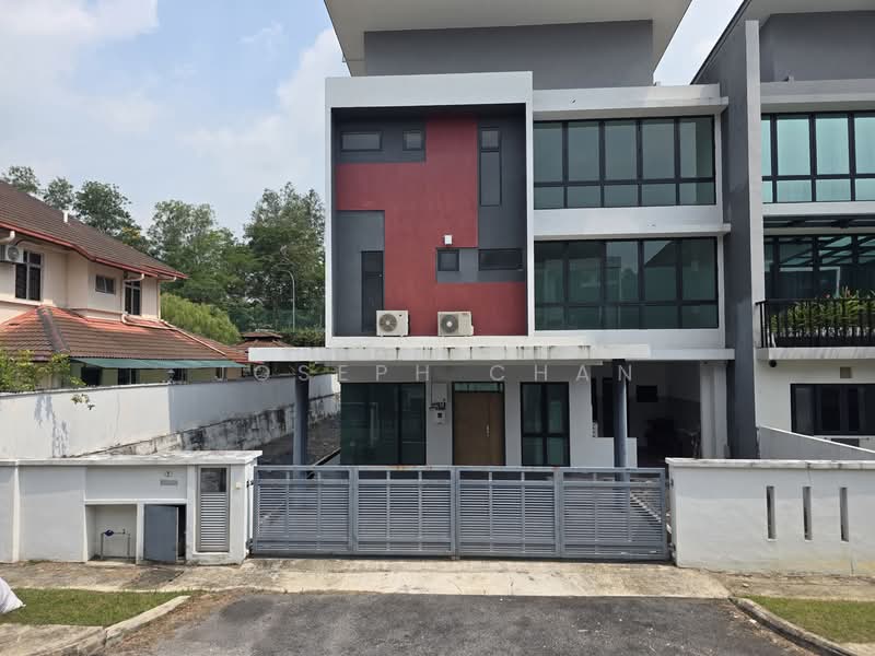 Semi-Detached House for Sale in Shah Alam (Selangor) - Joseph Chan - Exterior - PropertyGuru.com.my