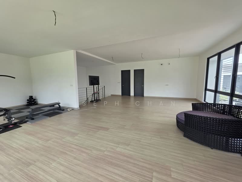 Semi-Detached House for Sale in Shah Alam (Selangor) - Joseph Chan - family hall - PropertyGuru.com.my
