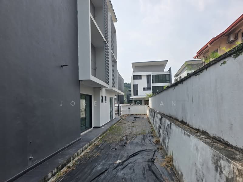 Semi-Detached House for Sale in Shah Alam (Selangor) - Joseph Chan - Exterior - PropertyGuru.com.my