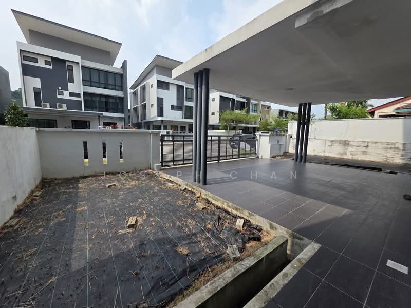 Semi-Detached House for Sale in Shah Alam (Selangor) - Joseph Chan - Exterior - PropertyGuru.com.my