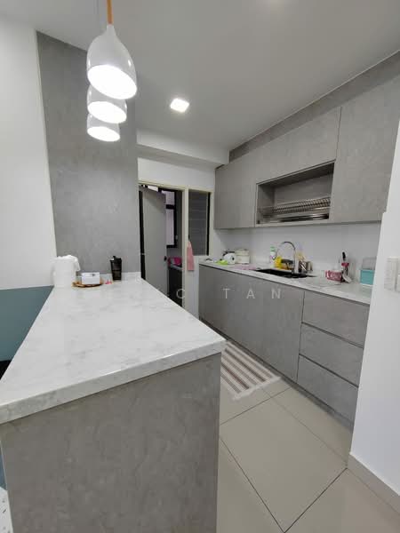 Servis Apartment untuk Disewa di Akasa - Eric Tan - Kitchen - PropertyGuru.com.my