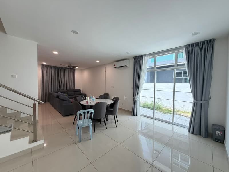 Rumah Kluster untuk Dijual di Skudai (Johor) - Ian Chen - Living Room - PropertyGuru.com.my
