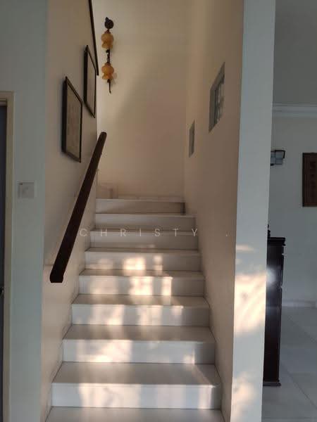 Semi-Detached House for Sale in Bandar Putra Permai (Seri Kembangan) - Christy Chan - PropertyGuru.com.my