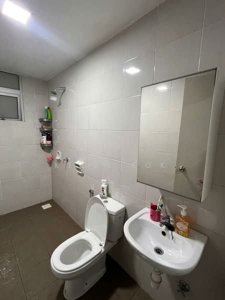 Pangsapuri untuk Disewa di Bayu Andaman - Kelly Kok - Bathroom - PropertyGuru.com.my