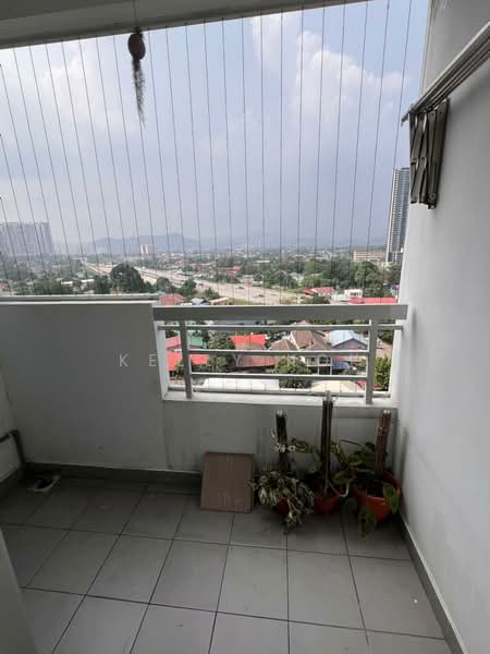 Pangsapuri untuk Disewa di Bayu Andaman - Kelly Kok - Balcony - PropertyGuru.com.my