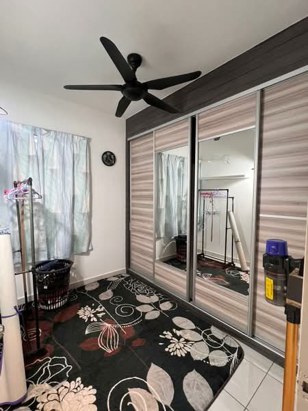 Pangsapuri untuk Disewa di Bayu Andaman - Kelly Kok - Bedroom - PropertyGuru.com.my