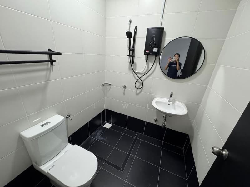 2-storey Terraced House for Rent in Iskandar Puteri (Nusajaya) (Johor) - Li Wei - Bathroom - PropertyGuru.com.my