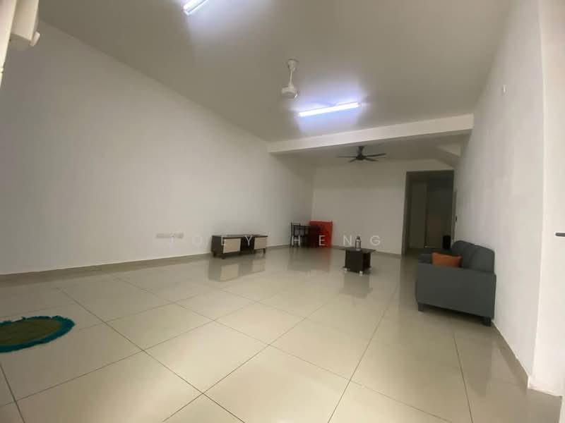 2-storey Terraced House for Rent in Taman Ara Sendayan (Bandar Sri Sendayan) - Joey Heng - Living Room - PropertyGuru.com.my