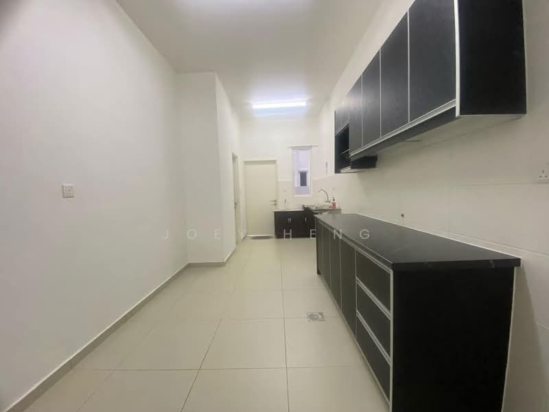 2-storey Terraced House for Rent in Taman Ara Sendayan (Bandar Sri Sendayan) - Joey Heng - Kitchen - PropertyGuru.com.my
