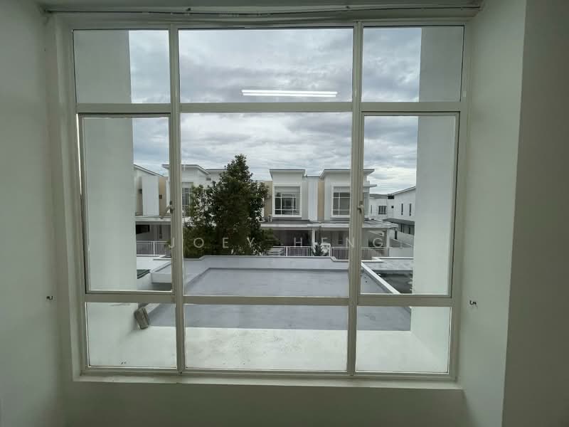 2-storey Terraced House for Rent in Taman Ara Sendayan (Bandar Sri Sendayan) - Joey Heng - Exterior - PropertyGuru.com.my