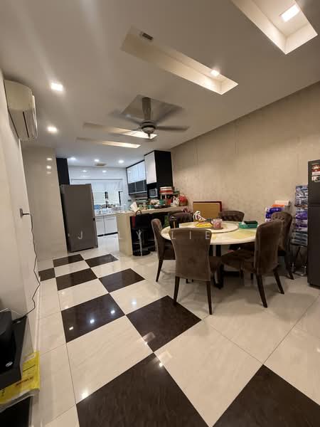 Rumah Berkembar untuk Dijual di Taman Bukit Prima (Cheras) - Joly Liew - PropertyGuru.com.my