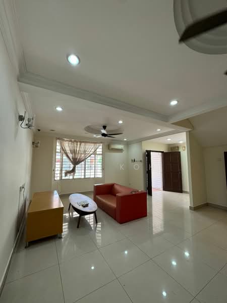 Terraced House for Sale in TAMAN PUCHONG UTAMA (Puchong) - Leo Koh - Living Room - PropertyGuru.com.my