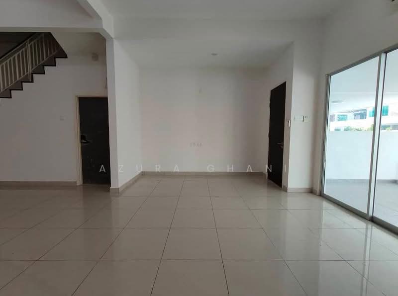 Rumah Teres 2 Tingkat untuk Dijual di Kepala Batas (Penang) - Azura Ghani - Living Room - PropertyGuru.com.my