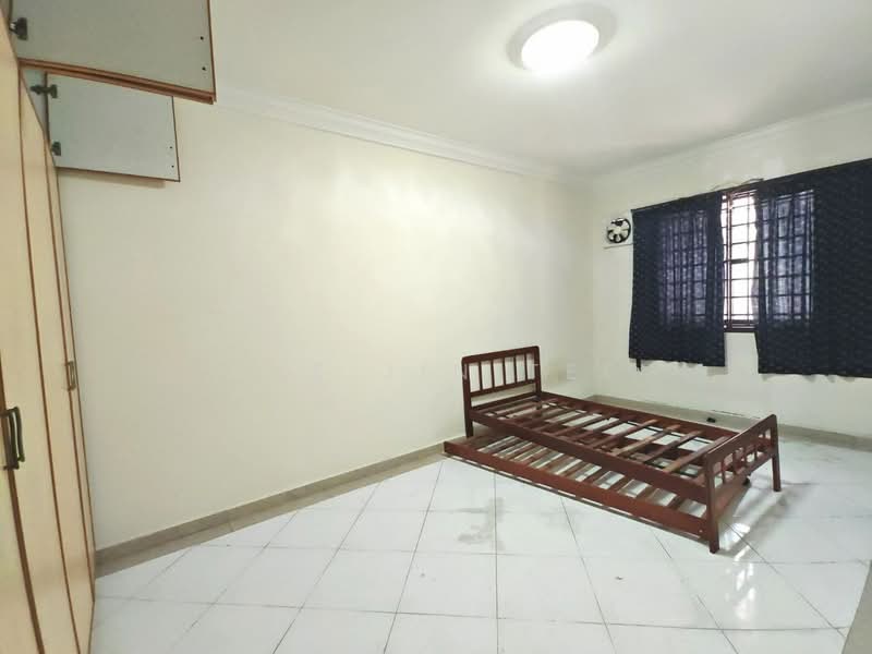 2-storey Terraced House for Rent in Permas Jaya (Johor) - Sue Jin Tee - Bedroom - PropertyGuru.com.my